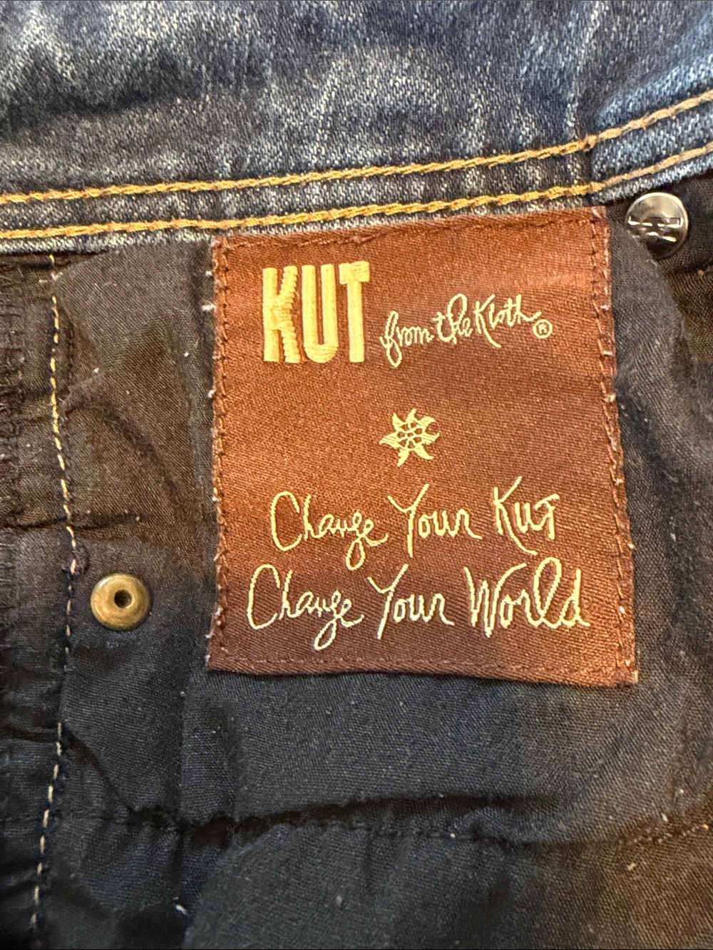 Kut from the Kloth Medium Blue Cropped Rolled Hem Jeans - Picture 8 of 10
